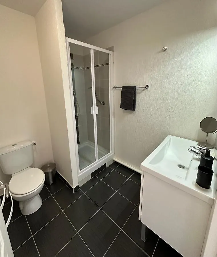 Appartement De Charme Expose Sud Avec Vue Mer Carantec Apartment